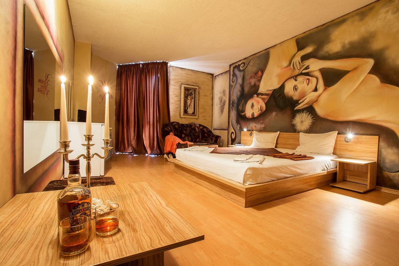 Art Simona Hotel 3*